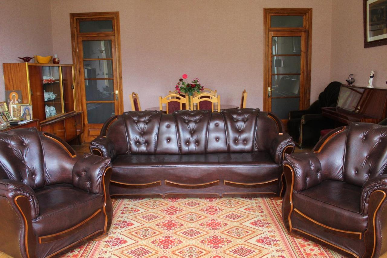 Guest House Racha Ambrolauri Zewnętrze zdjęcie