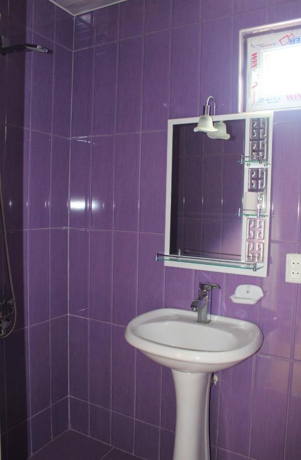 Guest House Racha Ambrolauri Zewnętrze zdjęcie