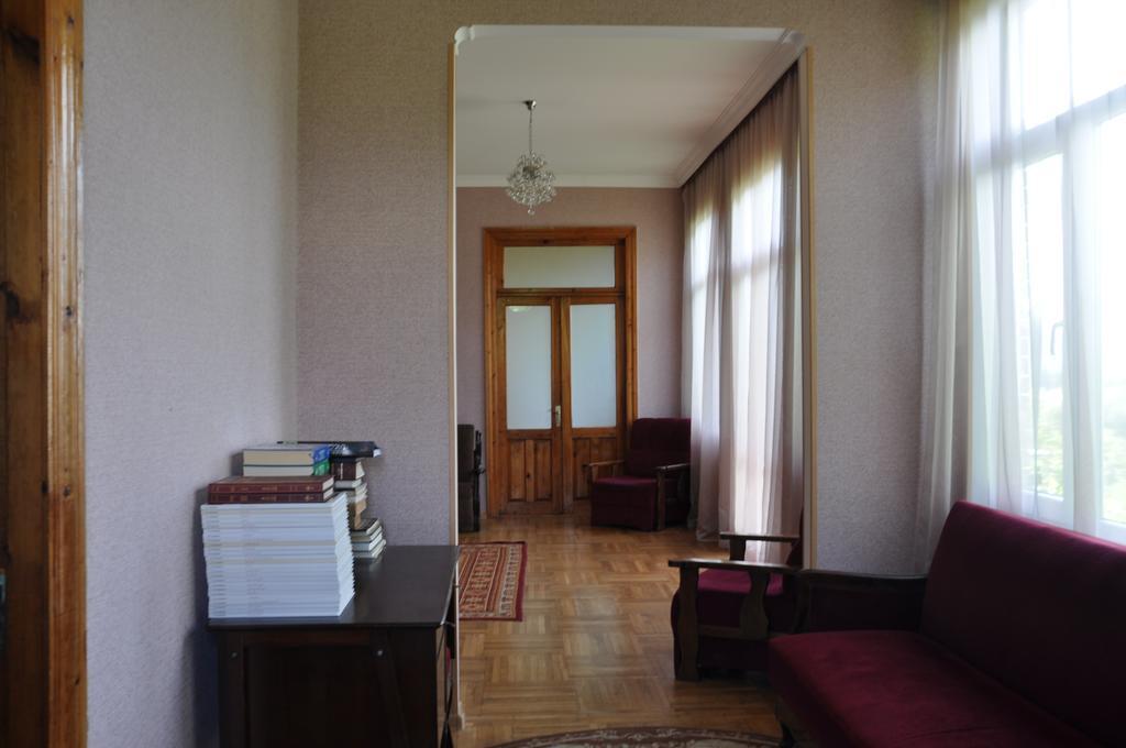 Guest House Racha Ambrolauri Zewnętrze zdjęcie