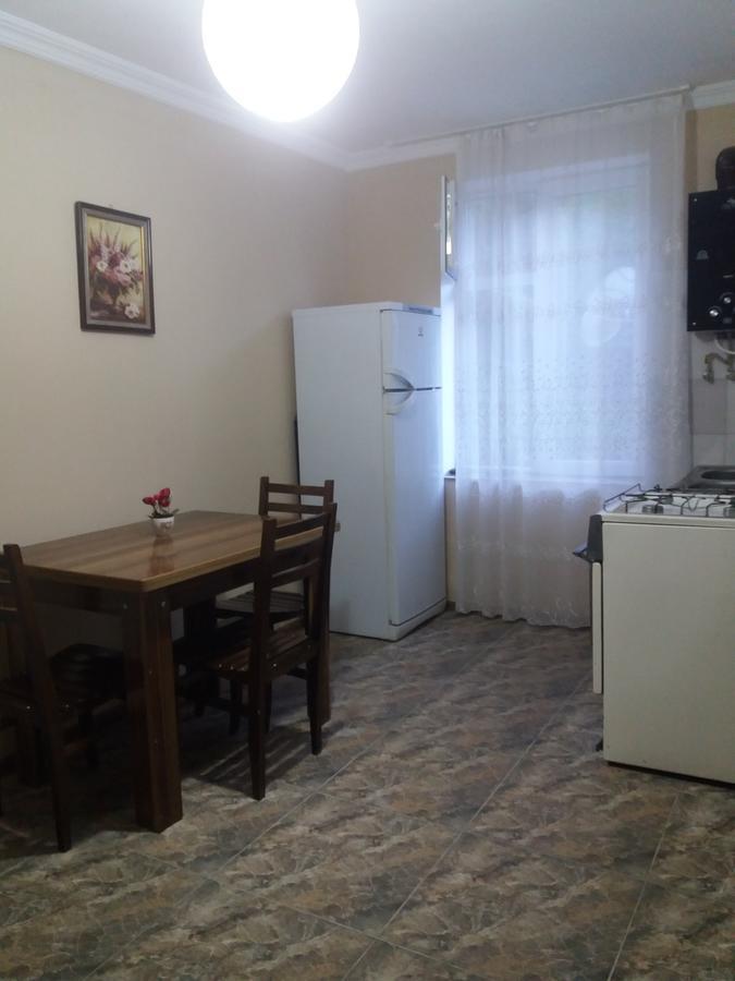 Guest House Racha Ambrolauri Zewnętrze zdjęcie